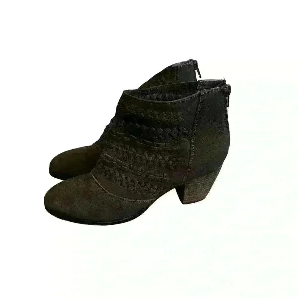 Diba women’s sleek woven suede ankle booties size 8